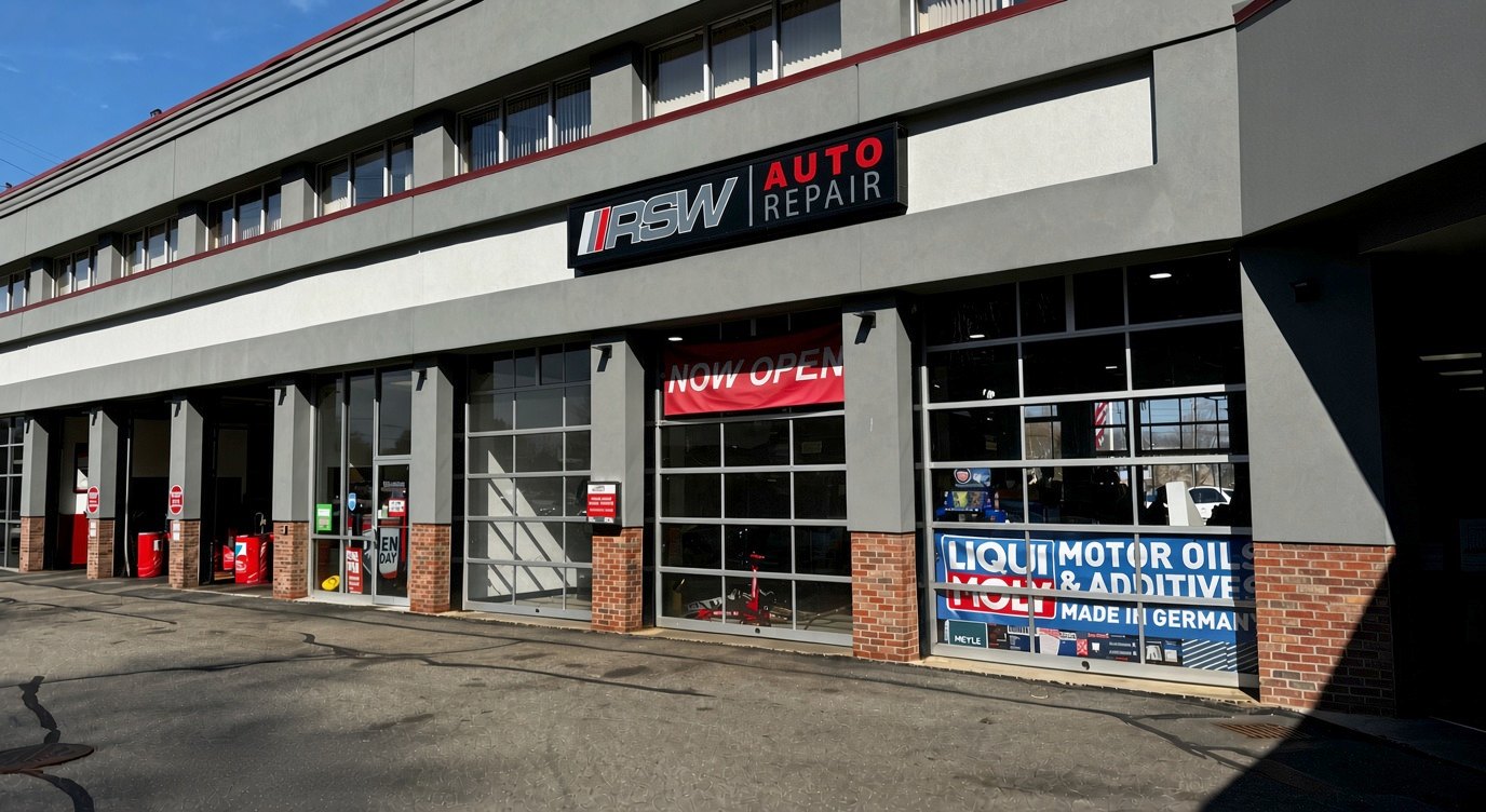 The front of RSW Auto Repair on Route 23 South in Kinnelon, NJ, three miles from Riverdale